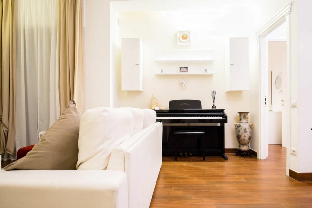 Excellence, Free Parking, 3 Minutes Walking From Sassi Apartment Matera Room photo